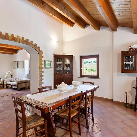 Villa Delightful In Varano With Fireplace Poggio (Marche)